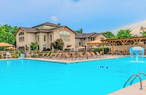 Table Rock House | Pointe Royale 41-12 by Dreams2Reality Vacations-Includes FREE Attraction Tickets Daily!