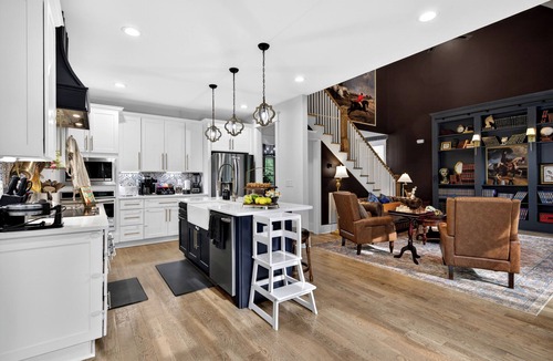 Columbia House | Polo lodge near Nashville | kids adventure room