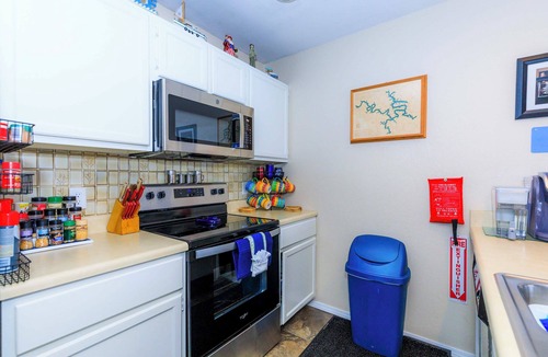 Lake Ozark Apartment | Pool Days & Water Fun Await: Lake Ozark Escape!