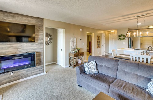Table Rock Condo | Pool, Pickleball, Proximity to Popular Attractions