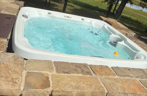 Greenbrier House | Pool, Pond, Arcade Games, Movies! 10min to Conway!