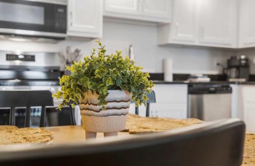Downtown Branson House | Poolside Near the Landing For 2