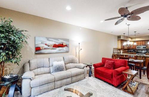 Branson Apartment | Prarie Dunes Delight