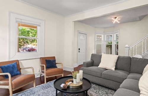 Crescent Hill Apartment | Premium 6BR Bourbon Trail home for large groups