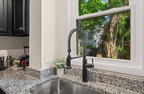 Crescent Hill Apartment | Premium 6BR Bourbon Trail home for large groups!