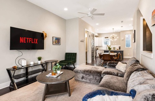 Hadley - Washington House | Premium house for large groups with sky deck view!