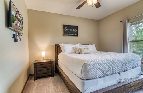 Hollister House | Private Deck & Patio with Hot Tub /ALL King Beds /Zero Entry Pool