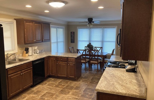 Middletown House | PRIVATE EXECUTIVE HOME 2 BR, COVERED PORCH, CLOSE TO PGA, EATS, SHOPS & XWAY