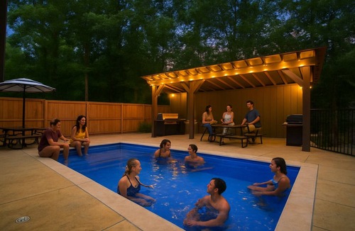 Broken Bow Cabin | Private Gated Heated Pool Hot Tub Stocked Pond Arcade & Game Tables