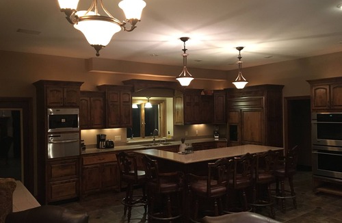 Walnut Shade House | Private, gated manor on 17 acres just minutes from Branson, MO