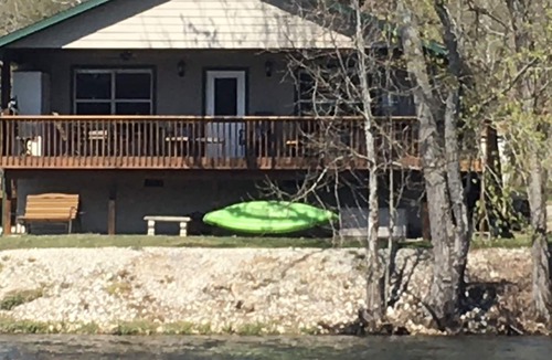 Branson Cabin | Private Hot Tub! Kayaks. Serene Lakefront. Pool.