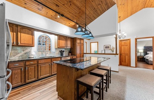 Branson West Resort | Private Hot Tub, Pool, Fire Pit, Lake, Games! Close to SDC, Shows, Shopping