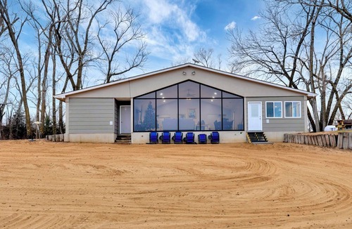 Harvey County House | Private Lake Resort house w swimming, fishing, beach access, sand dune ATV Park