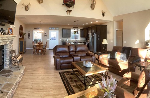 Hiawassee House | Private retreat on 7 acres, mountain views, firepit, king bed, sleeps 6.