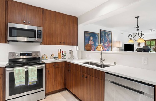 Quail Run Condo | Quail Run 319 | Gorgeous Views | Penthouse | Private Balcony | Golf Course | Pool & Hot Tub