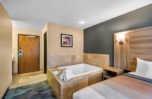 Fairfield Hotel | Quality Inn Fairfield