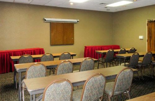 Broadbent Business Park Hotel | Quality Inn & Suites Albuquerque Midtown - University Area