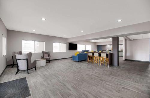 Artesia Hotel | Quality Inn & Suites Artesia