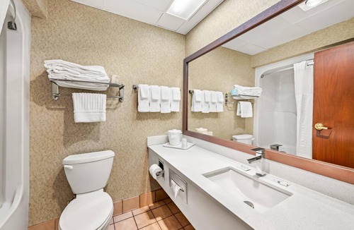 Big Stone Gap Hotel | Quality Inn & Suites Big Stone Gap