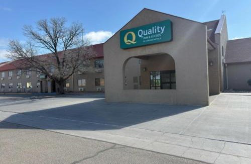 Colby Hotel | Quality Inn & Suites Colby