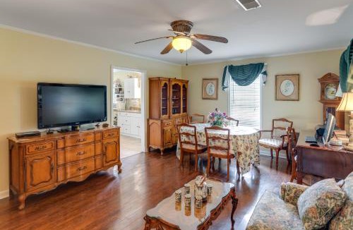 Independence House | Quiet Family Cottage w/Fishing Pond in Senatobia