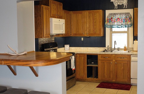Colby House | Ranch House- peaceful prairie escape