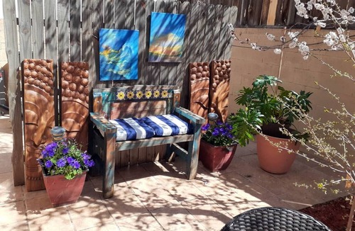 Santa Fe House | Randy's Roost - Private unit within an artists home/studio and gallery.