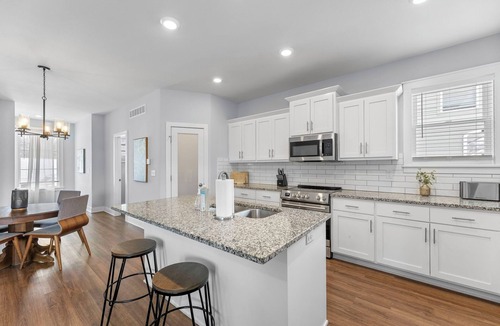 Raytown House | Raytown Retreat 3BR Stay Soccer-Ready Location