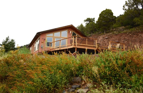 Ridgway House | Red Rock Overlook: A secluded mountain home high above the Uncompahgre River