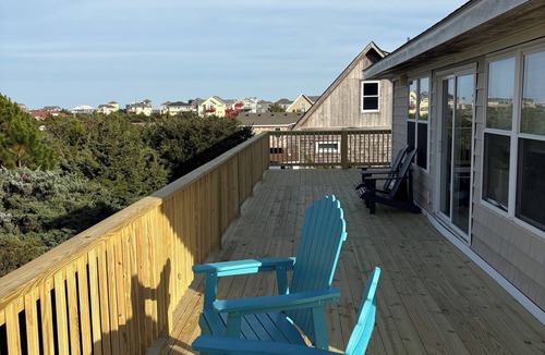 Waves House | Reduced! Aug. 15–22 Hot Tub Arcade Pool Table Oceanside