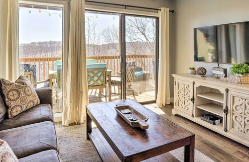Notch Estates Condo | Reeds Spring Condo Near Silver Dollar City!
