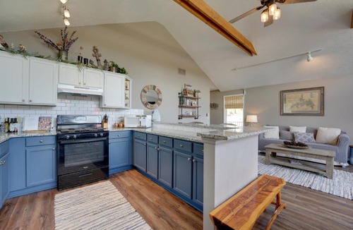 Kimberling City House | Reeds Spring Retreat with Lakeview Deck and Grill