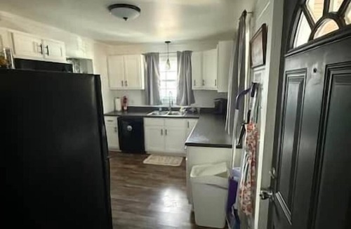 Pickwick Dam House | Reel'em Inn fishing cabin in the Heart of Pickwick
