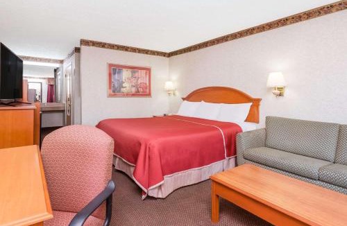 Graysville Hotel | Regency Inn & Suites-Hamilton Place