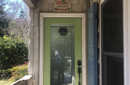 Emerald Isle House | Relax at this charming, classic beach cottage.