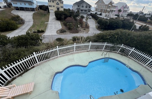 Emerald Isle House | Relax in your private pool at your second-row Emerald Isle 4 BR beach cottage
