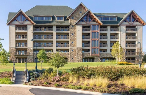 Big Cedars Condo | Relax surrounded by nature in this 1BD resort condo with resort amenities