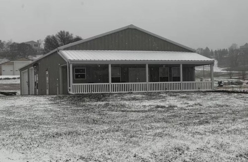 Bon Homme County House | Relax & Unwind in a Comfortable Rural Getaway in Running Water near the MO River