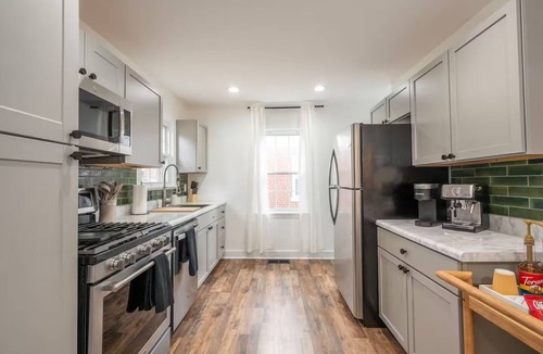Golf Manor House | Relaxing 4-bedroom house in welcoming Cincinnati. Firepit, Grill, Cornhole