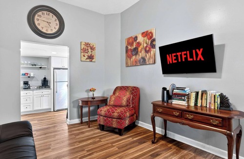 Shelby Park House | Relaxing & spacious home near Shelby Park District