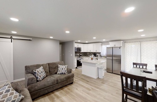 Hays House | Renovated 3bed 1bath home that comfortably sleeps up to 8 guests!