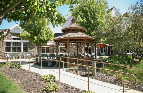 West Des Moines Hotel | Residence Inn by Marriott Des Moines West at Jordan Creek Town Center