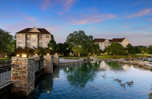 West Des Moines Hotel | Residence Inn by Marriott Des Moines West at Jordan Creek Town Center