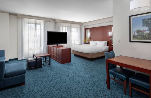 Central Business District Hotel | Residence Inn by Marriott Cincinnati Downtown/The Phelps