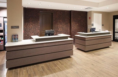 Buechel Hotel | Residence Inn by Marriott Louisville East/Oxmoor