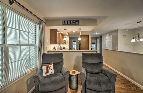 Table Rock Apartment | Resort Condo Next to Pointe Royale Golf Course!