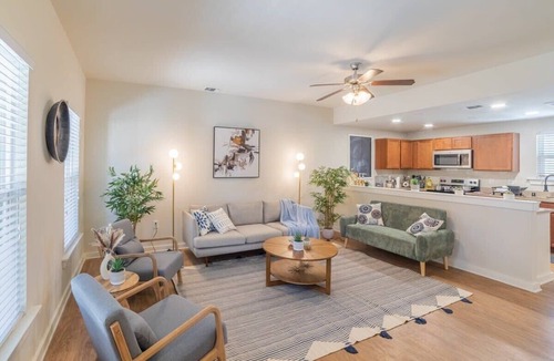Albuquerque House | Resort Living - Desert Oasis (Large Group)