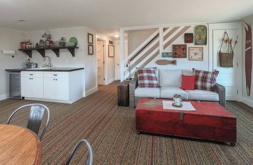 Shell Knob House | Restored Lodge on beautiful Table Rock Lake in the Ozark Mountains!