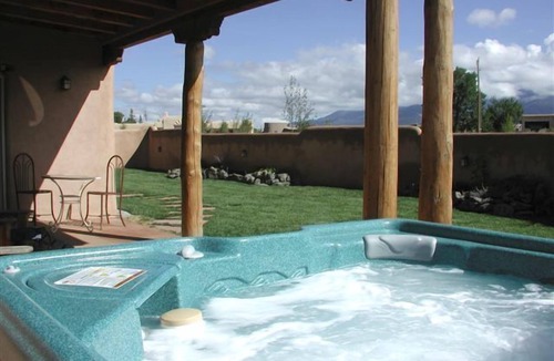 El Prado House | Retreat with Sweeping Mountain & Sunset Mesa Views | Private Hot Tub