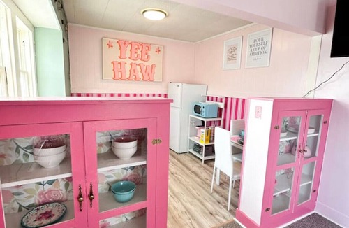 Russell Condo | Rhinestone Cowgirl-Your Pink Paradise in Russell